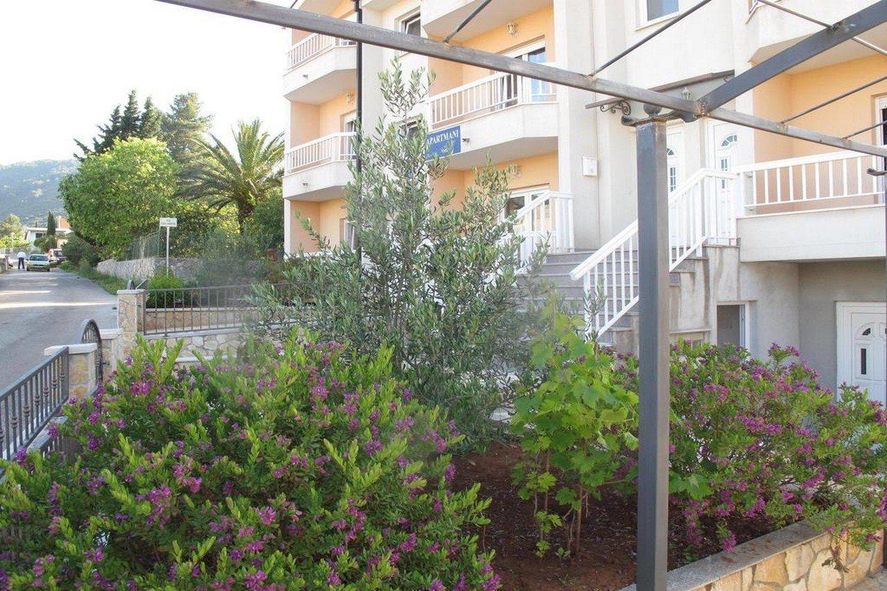 Apartments Mia Stari Grad  Luaran gambar