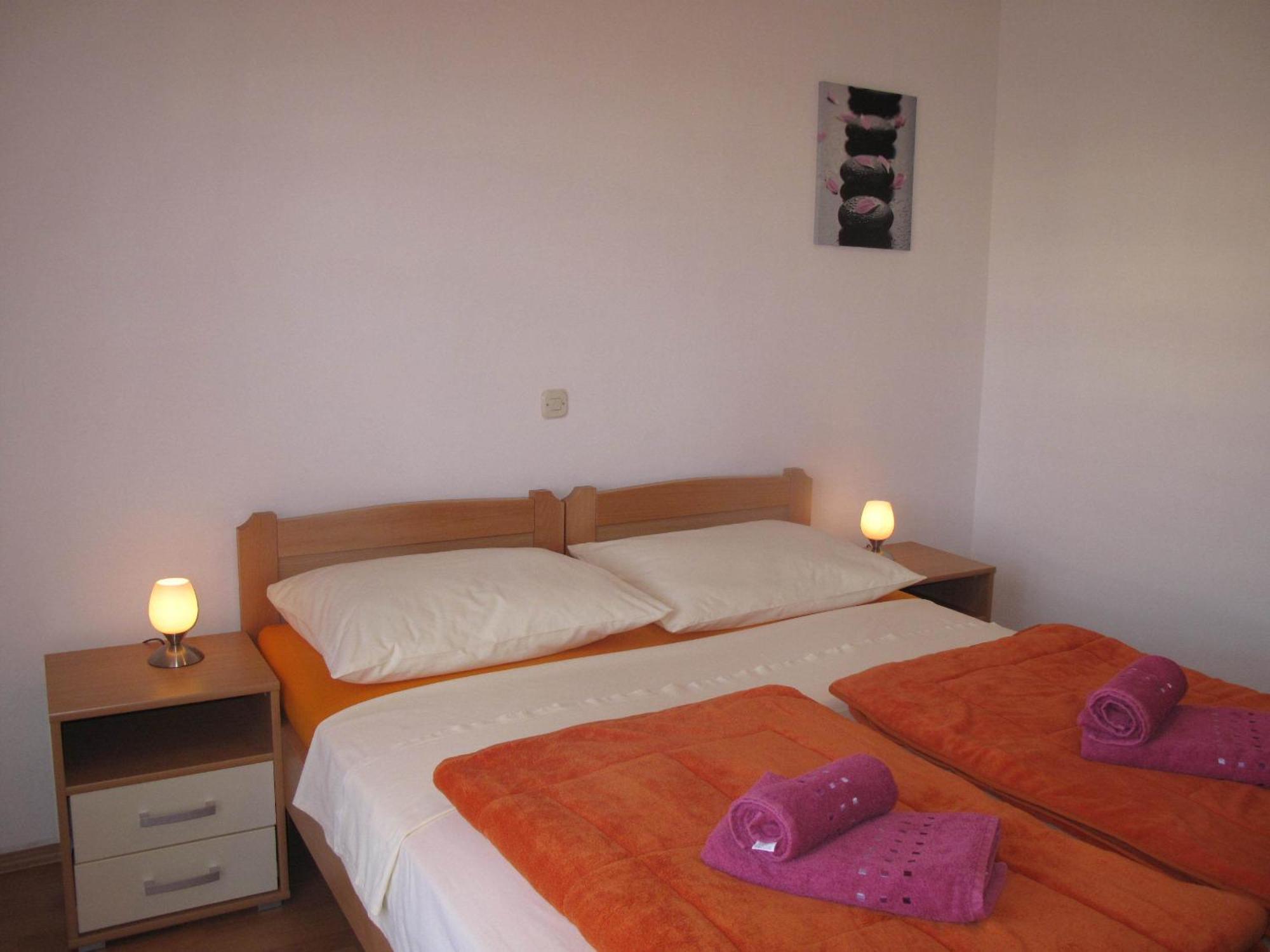 Apartments Mia Stari Grad  Bilik gambar
